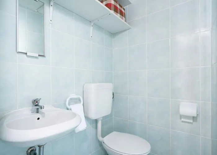 Crvena Uvala 아파트 잠브라티야