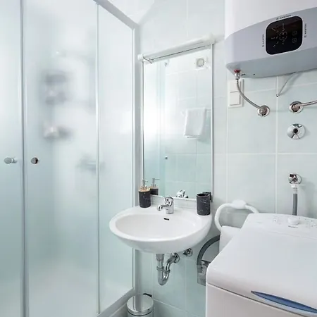 Apartman Crvena Uvala Zambratija (Istria)